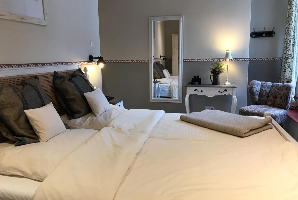 Landhotel Untere Muehle Strassberg Екстер'єр фото