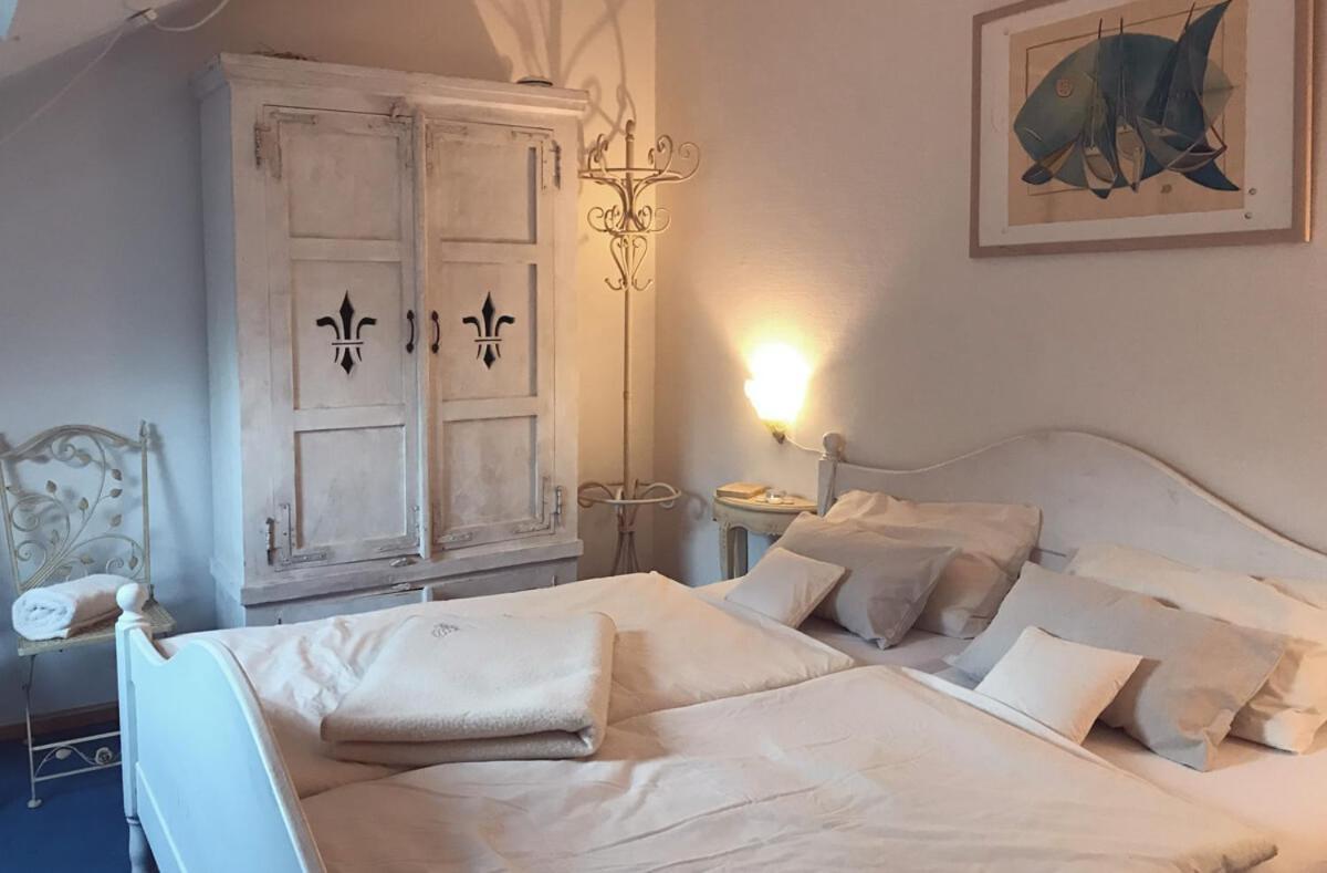 Landhotel Untere Muehle Strassberg Екстер'єр фото